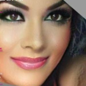 Meet your Posher, Rosy